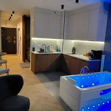 Easy Rent- Peowiakow Premium Jacuzzi Apartment